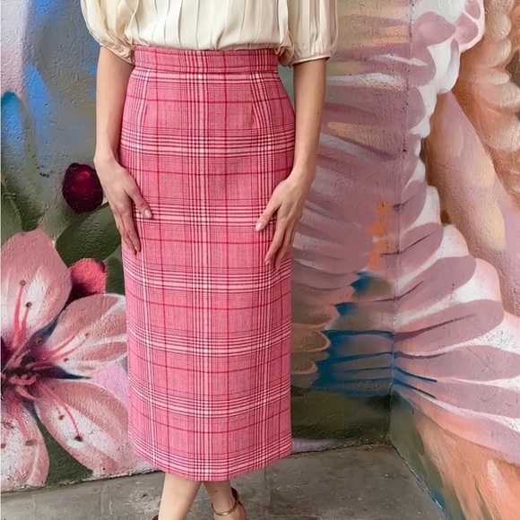 MIU MIU RUNWAY SKIRT - Picture 2 of 3